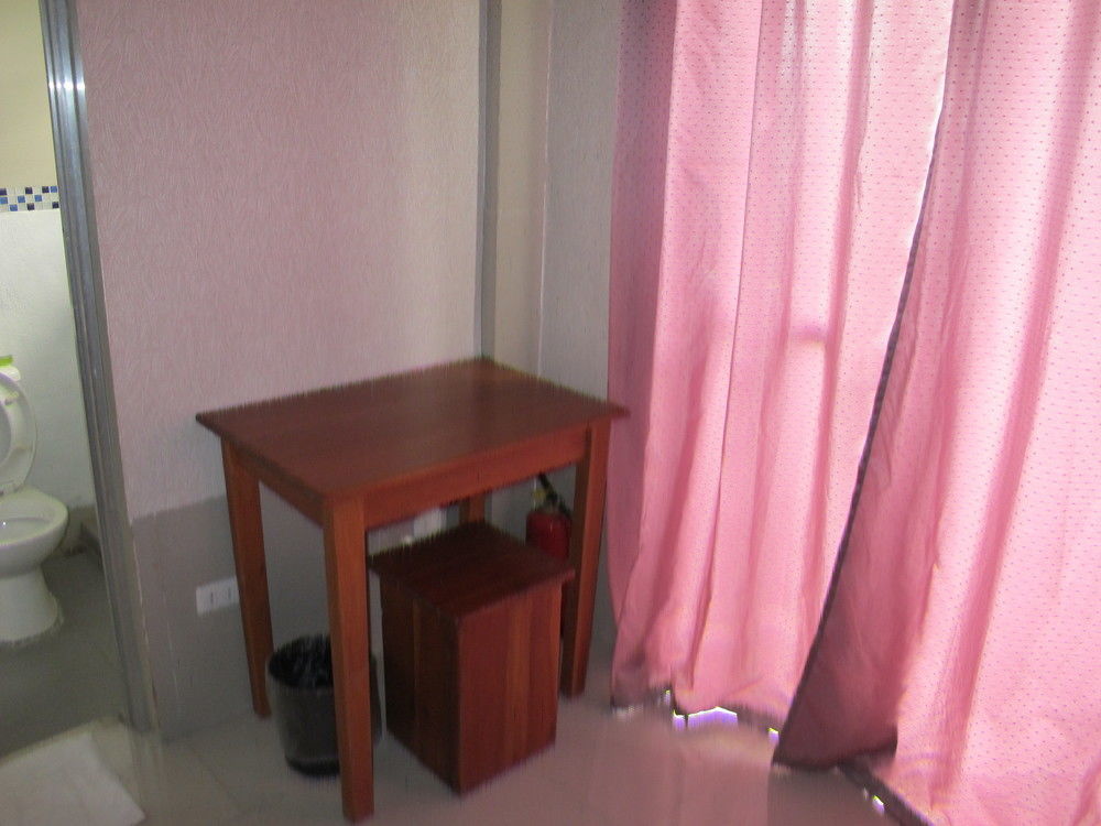 Bnt Inn Lapu-Lapu City Luaran gambar